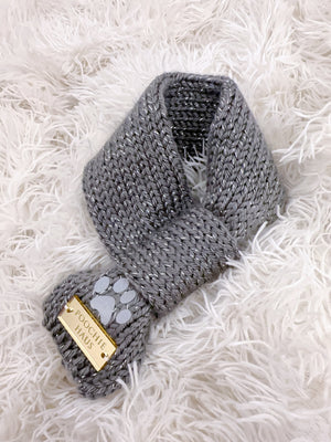 Baby it’s cold outside scarf